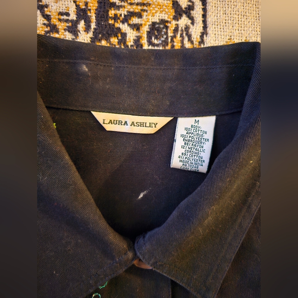 Laura Ashley Shacket Button-Down Top Patchwork Fl… - image 3